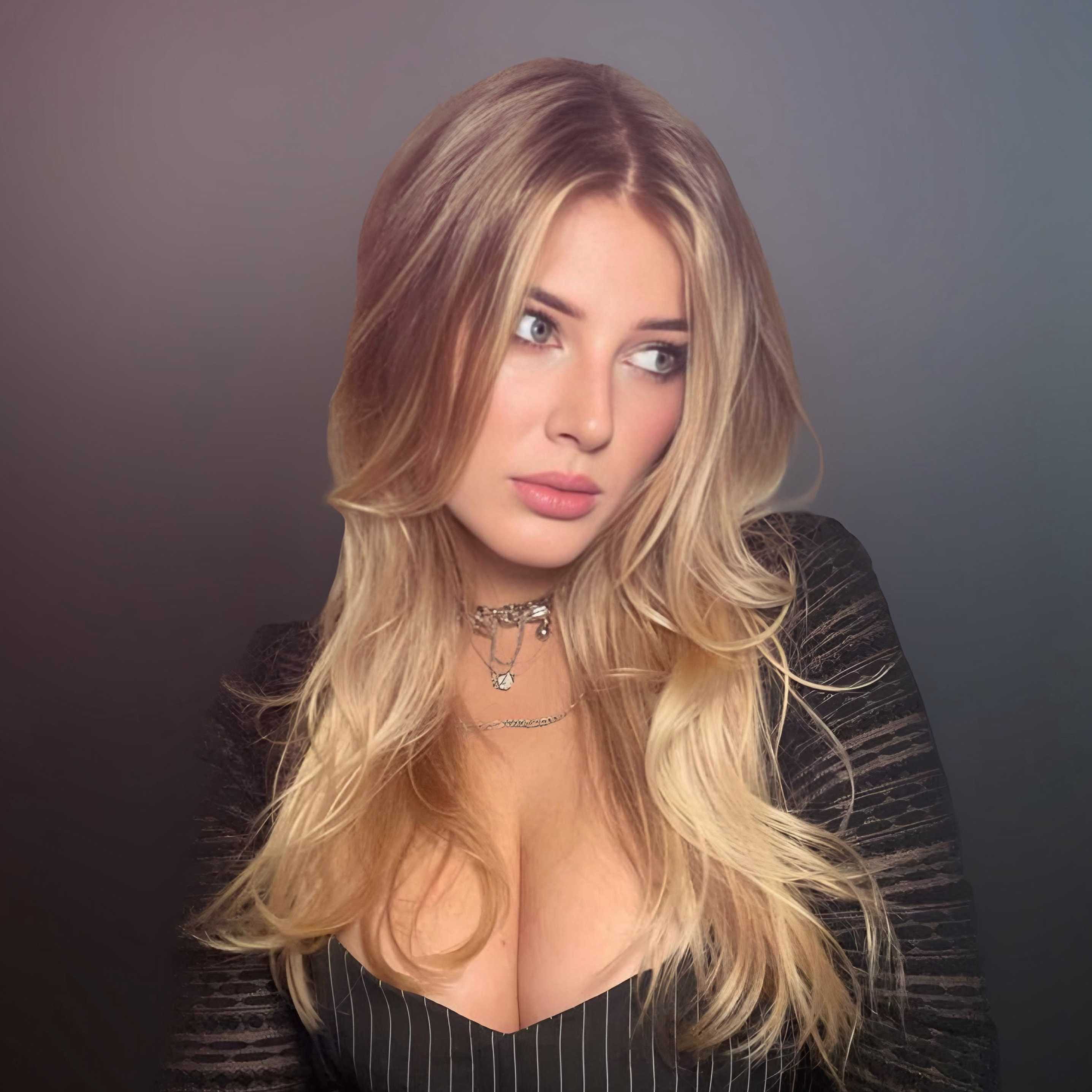 ELLIE acapella artwork